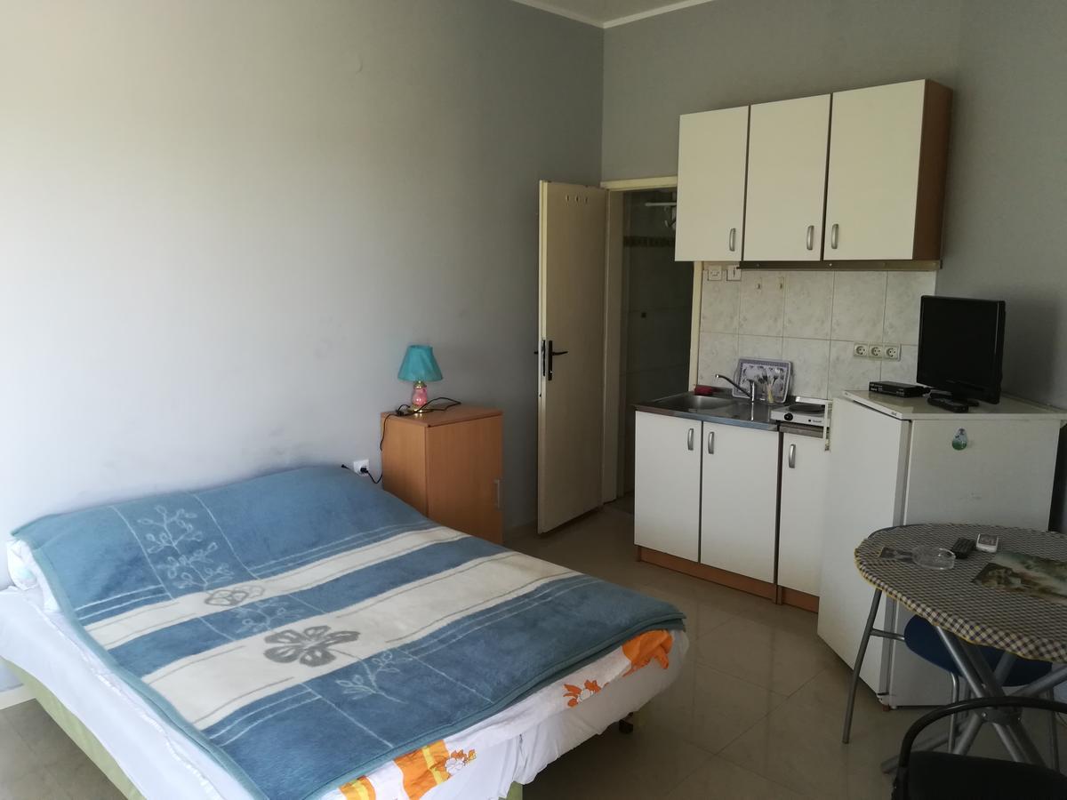 Apartmani Filipovic Kladovo Buitenkant foto